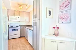 5920 Paradise Plaza, Palm Springs, CA 92264 - Photo 7