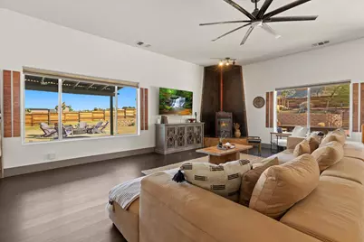 60377 Pueblo Trail, Joshua Tree, CA 92252 - Photo 11