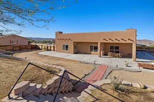 60377 Pueblo Trail, Joshua Tree, CA 92252 - Photo 35