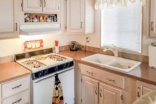 70200 Dillon Road, Desert Hot Springs, CA 92241 - Photo 9