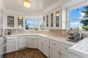 347 Emerald Dr, Lake Arrowhead, CA 92352 - Photo 11