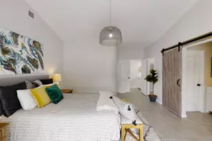 40431 Barington Dr, Palm Desert, CA 92211 - Photo 11