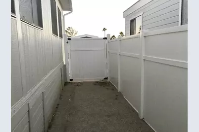 74711 Dillon Rd Spc 862, Desert Hot Springs, CA 92241 - Photo 13