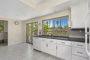 30 San Juan Dr, Rancho Mirage, CA 92270 - Photo 15