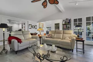 73450 Country Club Dr, Palm Desert, CA 92260 - Photo 9