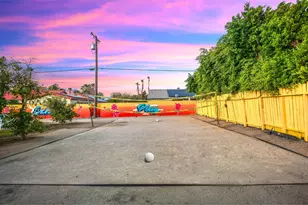 2099 E Racquet Club Road E, Palm Springs, CA 92262 - Photo 9