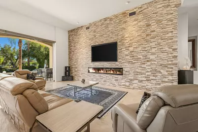 334 Crest Lake Drive, Palm Desert, CA 92211 - Photo 11