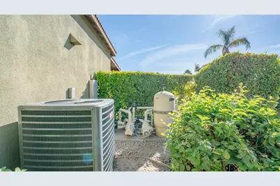 79925 Corte Calero, La Quinta, CA 92253 - Photo 33