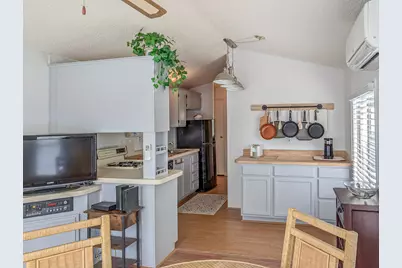 70200 Dillon Road #110, Desert Hot Springs, CA 92241 - Photo 7