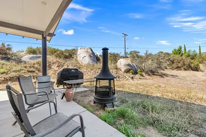 18525 Keyes Drive, Banning, CA 92220 - Photo 15