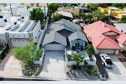 54925 Avenida Alvarado, La Quinta, CA 92253 - Photo 9