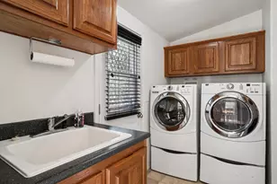 25001 Rim Rock Rd, Idyllwild, CA 92549 - Photo 35