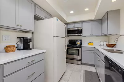 605 E Amado Road #610, Palm Springs, CA 92262 - Photo 7