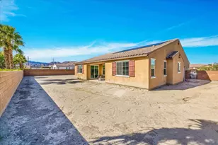 81835 Vida Bella Dr, La Quinta, CA 92253 - Photo 29