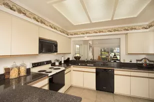 794 Montana Vista Dr, Palm Desert, CA 92211 - Photo 5