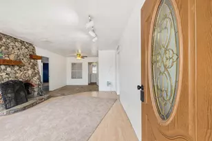 3933 E Calle San Antonio, Palm Springs, CA 92264 - Photo 9