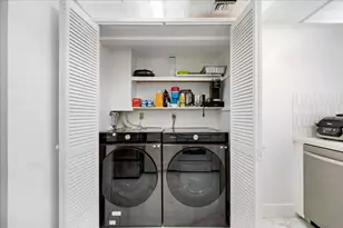 48649 Eisenhower Dr, Indio, CA 92201 - Photo 15