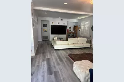 26089 Salinger Lane, Stevenson Ranch, CA 91381 - Photo 9