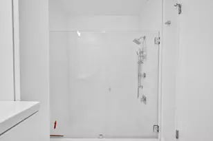 566 E Flor Cir, Palm Springs, CA 92264 - Photo 43