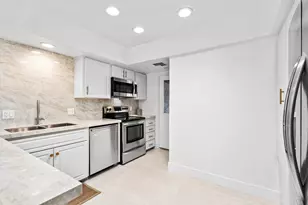 48885 Mariposa Dr, Palm Desert, CA 92260 - Photo 7