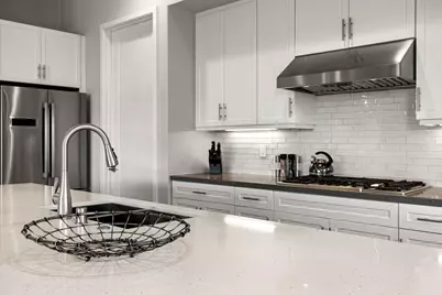 1403 Retreat Circle, Palm Desert, CA 92260 - Photo 11