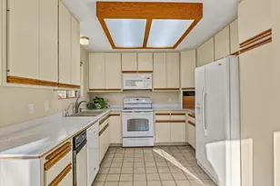 64578 Pinehurst Cir, Desert Hot Springs, CA 92240 - Photo 11