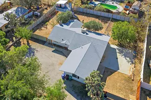 56811 Desert Gold Dr, Yucca Valley, CA 92284 - Photo 3