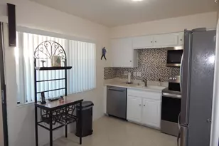 2010 Lawrence Crossley Rd, Palm Springs, CA 92264 - Photo 13