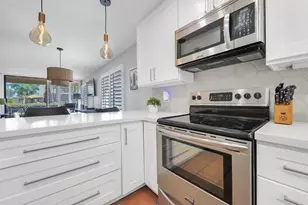 81 Sunrise Dr, Rancho Mirage, CA 92270 - Photo 15