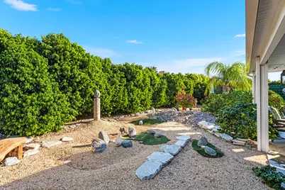 64350 Brae Burn Avenue, Desert Hot Springs, CA 92240 - Photo 15