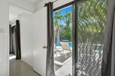 1031 E El Conquistador, Palm Springs, CA 92262 - Photo 19