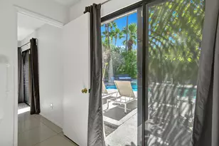 1031 E El Conquistador, Palm Springs, CA 92262 - Photo 19