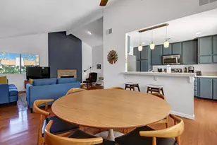 1031 E El Conquistador, Palm Springs, CA 92262 - Photo 11