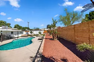 32300 Shadow Mountain Ln, Thousand Palms, CA 92276 - Photo 55