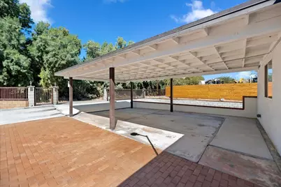 32300 Shadow Mountain Lane, Thousand Palms, CA 92276 - Photo 11