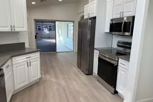 35453 Canteen, Thousand Palms, CA 92276 - Photo 17