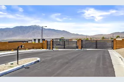 13829 Scenic Crest Circle, Desert Hot Springs, CA 92240 - Photo 29