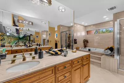 216 W Kavenish Drive, Rancho Mirage, CA 92270 - Photo 41