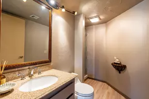 35200 Cathedral Canyon Dr, Cathedral City, CA 92234 - Photo 19