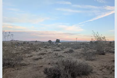 476 Ripon Avenue, Yucca Valley, CA 92284 - Photo 3