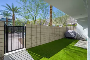 122 Cameron Center Dr, Palm Springs, CA 92264 - Photo 13