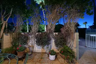 2615 E Palm Oasis St, Palm Springs, CA 92264 - Photo 11