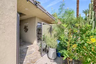 2615 E Palm Oasis St, Palm Springs, CA 92264 - Photo 13