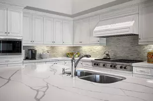 11 Alicante Cir, Rancho Mirage, CA 92270 - Photo 17