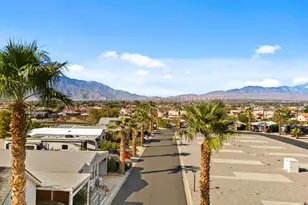 16400 Bubbling Wells Road, Desert Hot Springs, CA 92240 - Photo 47