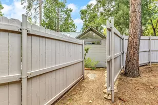 25881 Hill St, Idyllwild, CA 92549 - Photo 27