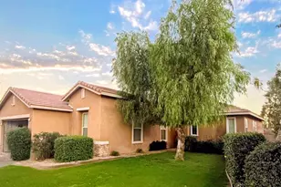 82515 Grant Dr, Indio, CA 92201 - Photo 3