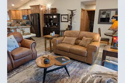 836 D Lane, Big Bear City, CA 92314 - Photo 5