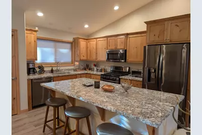 836 D Lane, Big Bear City, CA 92314 - Photo 7