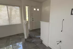 401 E Vista Chino, Palm Springs, CA 92262 - Photo 3